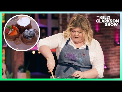 How To Transform Your Leftover Valentine's Day Candy Into Delicious Chocolate Lava Cakes