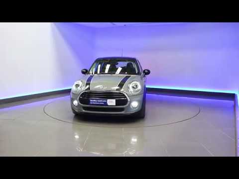 MINI Hatch 1.5 Cooper (Chili) (s/s) 5dr