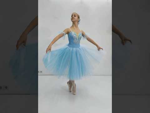 Costum pentru scena F 0078C - video 4