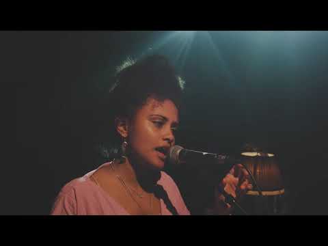 MITTEN IN DER WOCHE - MUSIKALISCHER ADVENTSKALENDER CORONA EDITION 2020 #03 FEAT. MALUMMÍ