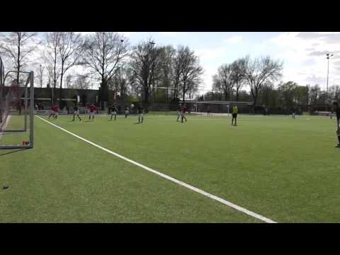 Achilles'12 B1 - Sp Neede B1, zaterdag 18 april 2015