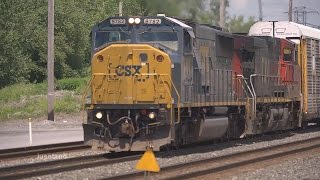 preview picture of video '(18) CSX, CN & Auto Racks @ Blasdell  June 27 2014'