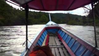 preview picture of video 'Chiang Rai to Chiang Mai / Part 02 - Speedboot & Huai Khum Resort'