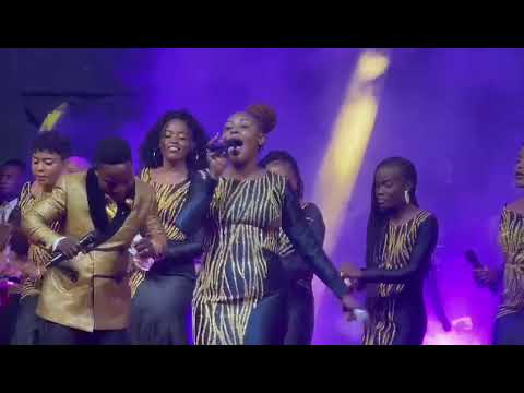 Kwa uzuri wa utakatifu wako Yesu nitakusifu,kwa wema na kwa fadhili zako Yesu nitakusifu 🙌