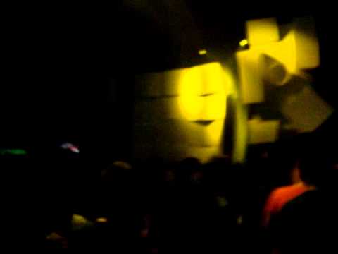 Speedy J part 4 in Medellín-Colombia. Oct 1.11.MPG