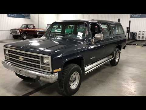 1990 Chevrolet Suburban (CC-1062628) for sale in Holland , Michigan