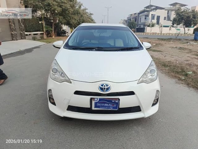 Toyota Aqua S 2014 for Sale
