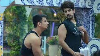 Bigg Boss 9: Mandana Karimi Bitches About Prince And Suyyash