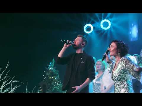 Sienna Gospel Choir - Gratitude (org. Gratitude - Byron Cage) feat. Michał Grobelny i Monika Urlik