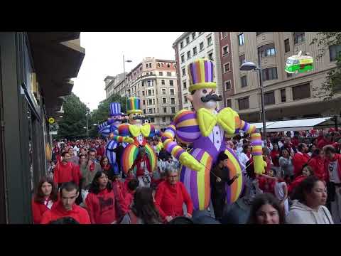 SANFERMINES 2025: Paseando por Carlos III