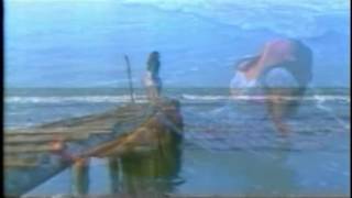 Download lagu Nike Ardilla - Izinkanlah (Original Video Clip) mp3 Download lagu Nike Ardilla - Izinkanlah (Original Video Clip) mp3