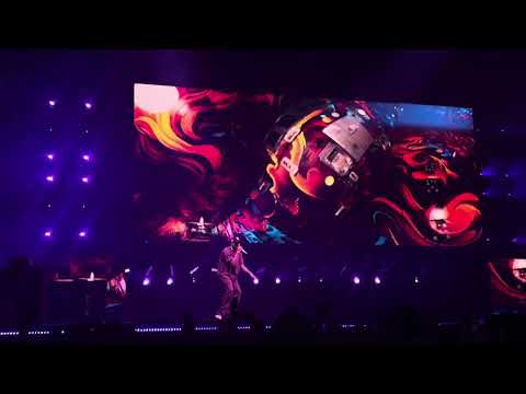 Chris Brown's 11:11 Tour, Toronto Ontario