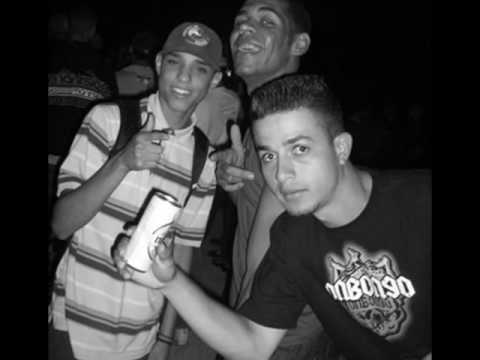 Mc Maiquinho - Novinha  no chão ♫ [Dj Byano]