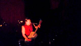 Rocco DeLuca - When You Learn To Sing (Hotel Cafe, 3/8/12)