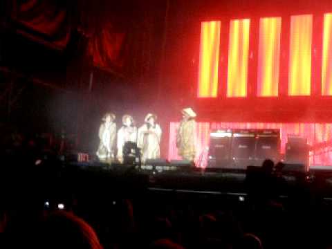 Kabát - 12.9.09. Praha-Vypich (Číňani)