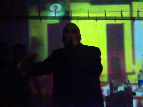 Ensi Freestyle sul beatbox di Rise (Blocco Recordz) @ Acua 25th Enzino B-Day Party