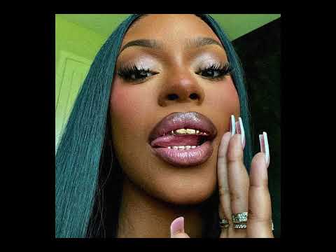 (FREE) Megan Thee Stallion Type Beat 2025 | Nicki Minaj x BIA Type Beat 2025 - "MOVIN"