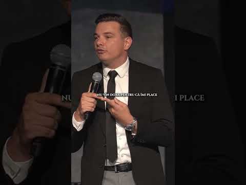 Ajungem să plătim cântăreți care nici nu-s pocăiți să dea bine show-ul