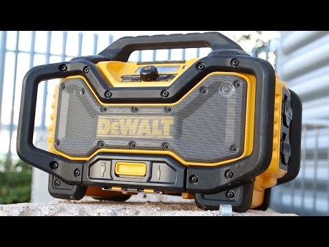Dewalt DCR027 Flexvolt Bluetooth Digital Jobsite Radio Charger