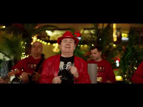 Azur - La o masa mai retrasa ⭐