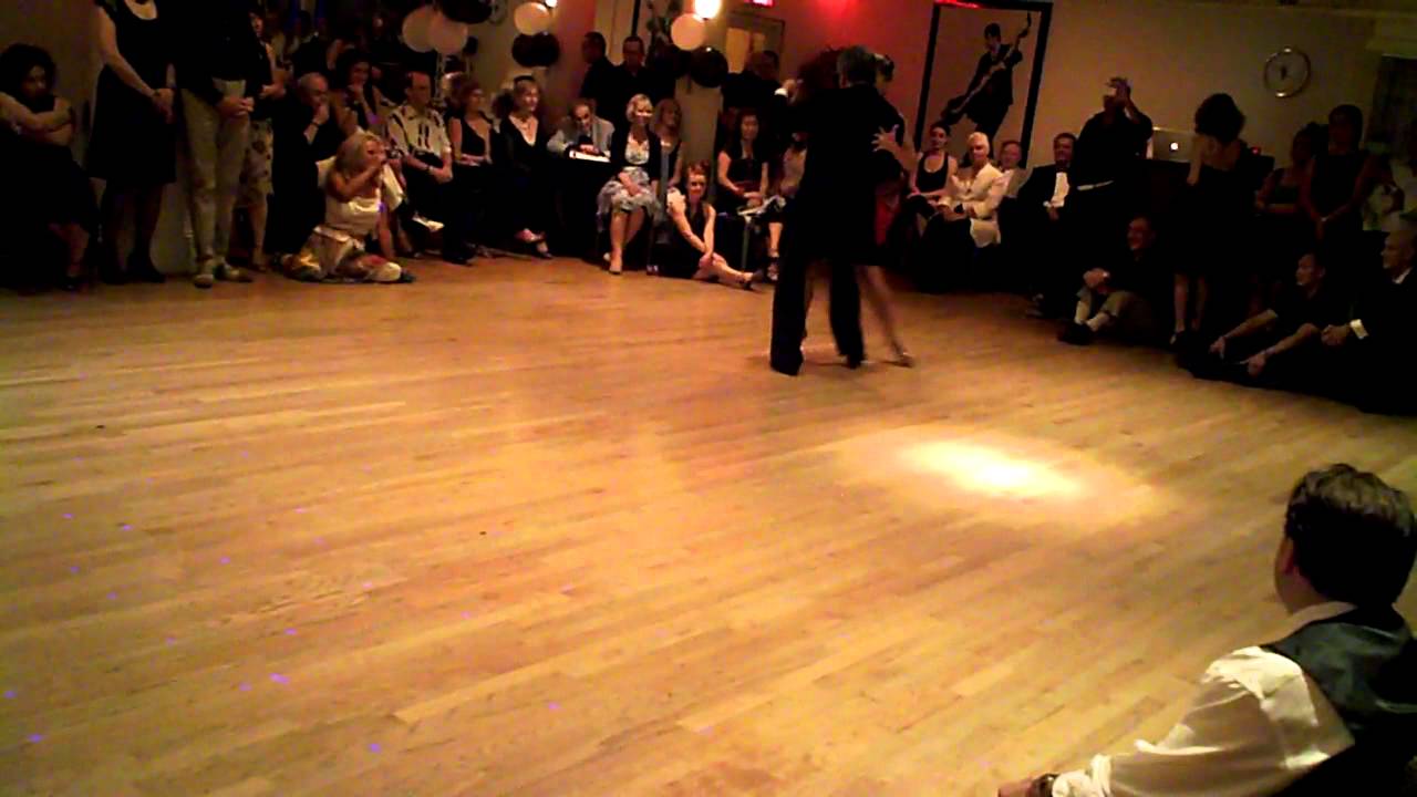Video thumbnail for Argentine Tango: Maria Blanco & Jorge Torres @ Black & White Ball - Llore Por Los Dos