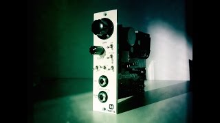 Video thumbnail for Meris 440 mic pre, demo by Pete Thorn/Vintage King by Pete Thorn
