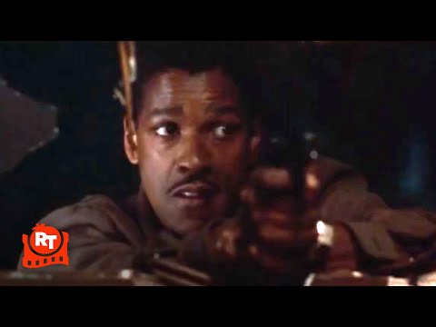 Devil in a Blue Dress (1995) - Cabin Shootout Scene | Movieclips