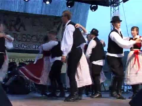 Zilele Floresti - Ansamblul folcloric maghiar din Luna de sus