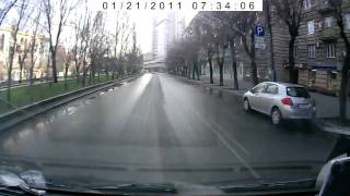 preview picture of video 'за минуту до аварии nissan / One minute before the accident nissan'