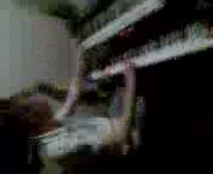 woodzy  bangin it out on d piano 3