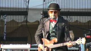 Les Claypool..Buzzards of Greenhill..Wakarusa 09