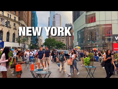 New York City LIVE Manhattan Thunderstorms on Saturday (August 3, 2024)