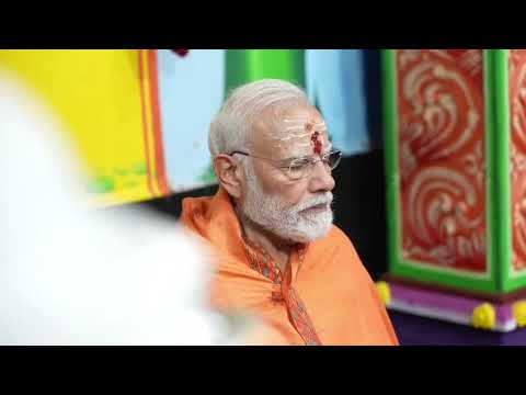 श्रीशैलम स्थित श्री भ्रमरम्बा मल्लिकार्जुन स्वामी वरला देवस्थानम में प्रार्थना की। अपने साथी भारतीयों की कुशलता और अच्छे स्वास्थ्य के लिए प्रार्थना की।