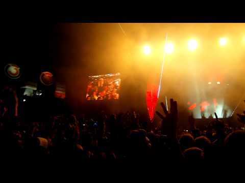 Swedish House Mafia performs "Antidote" Live @Schladming Ski Opening 2012