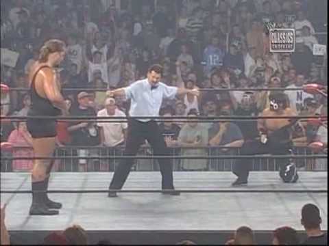 The Giant VS. The Geat Muta 07/28/1997. Not Split full length