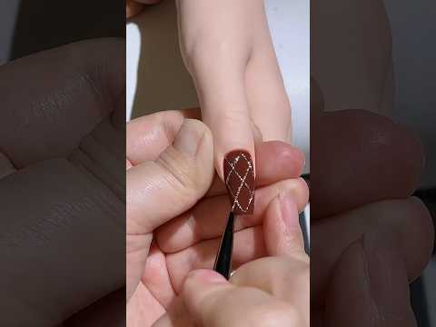 Nail art tutorials, beautiful and high-end, nail art sharing, autumn and winter whitening nail art,