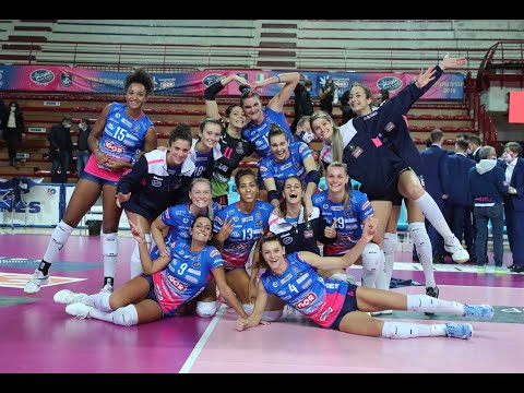 Scandicci - Novara 2-3, quasi 3 ore di gioco. Rocambolesco finale di tie break