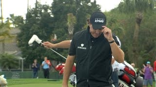 Phil Mickelson’s fabulous birdie chip-in on No. 14 at Honda