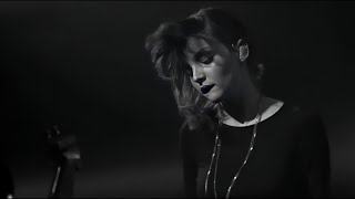 CHVRCHES - We Sink / Official Video