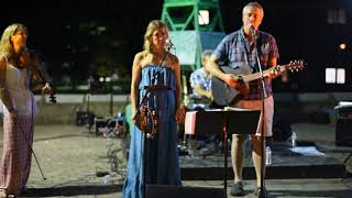 The Headlands performing "hallelujah" at Gloucester's Harbor Loop