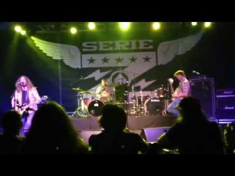 The Whybirds - Girl Is On Fire - Live at Serie Z, Jerez, Spain