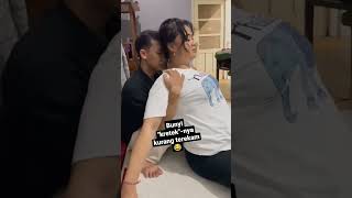 Download lagu Pijat Kretek Mantan Atlet Voli, Bunyi Tulang Punggungnya Lumayan Rame || Reddy Suzayzt mp3
