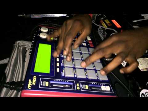 DJ HARRISON!!!!          Live at JELLOWFEST 2014                     Richmond, VA