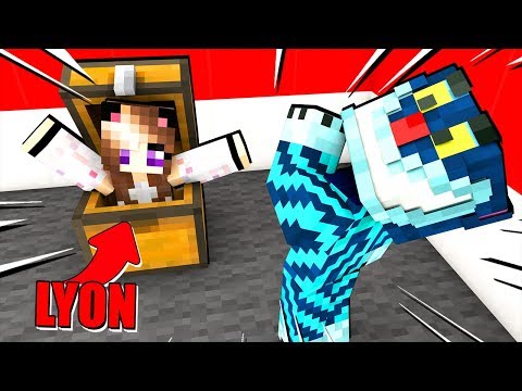 DIVENTO ANNA PER SPAVENTARE I MIEI AMICI SU MINECRAFT!!!