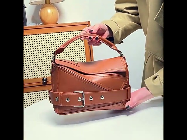 لويفي بايكر | أسود