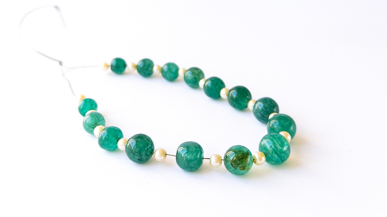 Emerald and Shell Pearls | Smooth Round | 7.5-10.2mm Bead Size | 31 Pieces | 82 Carats video