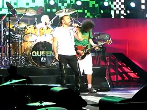 Queen + Paul Rodgers - We Are The Champions (São Paulo 27-11-2008)