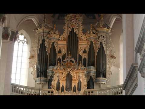 J.S. Bach - Passacaglia & Fugue C-minor, BWV 582 (Helmut Walcha)