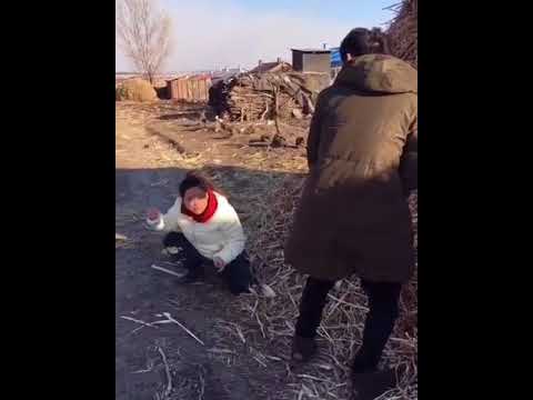 Бировни куркитаман деб шарманда булган киз