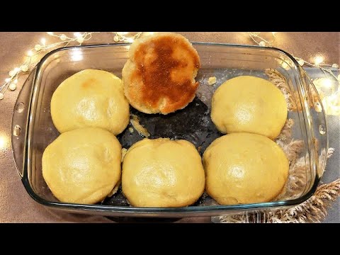 Einfach gemachte Dampfnudeln mit Salzkruste aus dem Backofen!